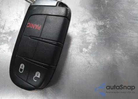 2017 Jeep Grand Cherokee Laredo 4X4 z USA, uszkodzony, nr VIN 1C4RJFAG4HC667425